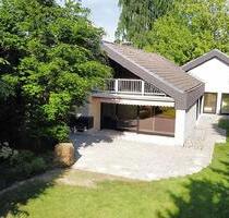 *RESERVIERT* Mietangebot - Seltene Gelegenheit: Exklusiver Bungalow in familienfreundlicher Lage mit Garten und Doppelgarage! - Werl