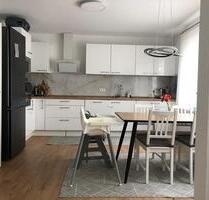 Große 2 Zimmer Wohnung Göppinen Zentrale Lage - Göppingen