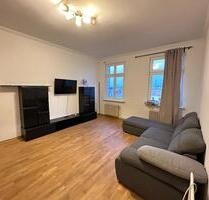 2-Zimmer-DG-Wohnung, möbliert, in Friedrichshain-Kreuzberg - Berlin