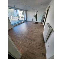 Wohnung EG Waldershof - 700,00 EUR Kaltmiete, in Waldershof (PLZ: 95679)