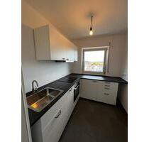 Moderne 2-Zimmer-Wohnung mit Einbauküche und Balkon - Aschaffenburg Damm