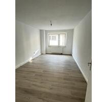 Komplett renovierte und teilsanierte Wohnung in Uninähe Wuppertal