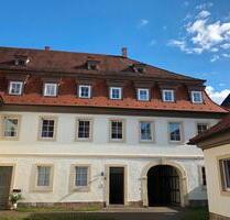 Attraktive Zweizimmerwohnung im Zentrum Bad Könighofens - Bad Königshofen im Grabfeld