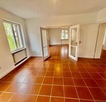 Großzügige Wohnung mit EBK und Garage in ruhiger Lage von WÜ-Sanderau! - Würzburg