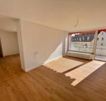 Citynahe 4-Zimmerwohnung mit Balkon! - Würzburg Sanderau