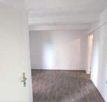 90 m2 helle 3 Zimmer Wohnung mit Küche - Ermsleben - Falkenstein/Harz