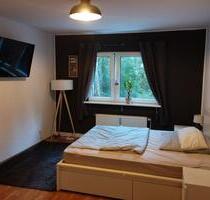 2,5-Zimmer-Wohnung; Teilmöbliert; Zwischenmiete Nov.&Dez. 2025 - Köln Nippes