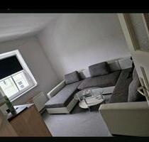 schöne 2-Zimmer-Wohnung mit Küche. Möbel kostenlos zu übernehmen - Halle (Saale) Damaschkestraße