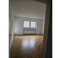 Wohnung in Rüttenscheid mit Garage - Essen Stadtbezirk II