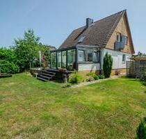 Einfamilienhaus mit Wintergarten und großem Grundstück! - Neustadt am Rübenberge