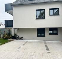 Mieten im Mittelpunkt von Sinsheim! Erstbezug Charmante 3 Zimmer
