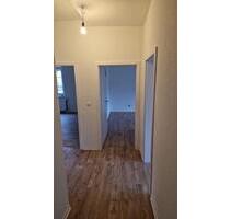 Helle, frisch sanierte 3-Zimmer-Wohnung mit Gartenblick, Balkon & - Wetzlar