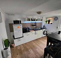 Helle 2-Zimmer-UG-Wohnung mit eigenem Zugang in Mühlheim am Main - Hanau Großauheim