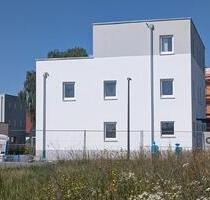 Vermietung: Moderne Doppelhaushälfte in Augsburg (Erstbezug)