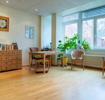 Praxisraum - 190,00 EUR Kaltmiete, ca.  36,00 m² in Berlin (PLZ: 10249) Friedrichshain-Kreuzberg