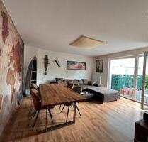 Holsterhausen Möblierte 2-Zimmer-Wohnung mit großer Terrasse - Essen Stadtbezirk II