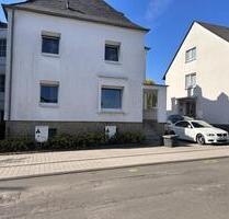 gepflegt Wohnung in Bitburg, Gartenstr. mit Garage und Kellerraum