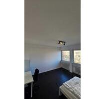 Helle 1-Zimmer-Wohnung mit Stellplatz in Köln zu vermieten!