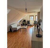 4 Zimmer Wohnung geeignet für WG - Frankfurt am Main Unterliederbach