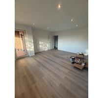 Kernsanierte 3- Zimmer Wohnung mit Garage und Loggia - Ibbenbüren