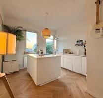 Traumwohnung: Renoviert, möbliert mit Balkon - Nürnberg Gaismannshof