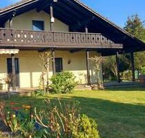 „ Großer Bungalow mit aussergewöhnlichen Möglichkeiten - Mettenheim