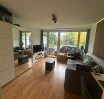 Ruhige 1-Zimmer Wohnung mit Balkon in Moosach - Teilmöbliert - München