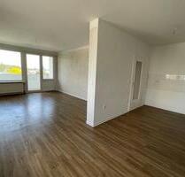 Sanierte geräumige 3-Zimmer-Wohnung mit Balkon - Heusenstamm