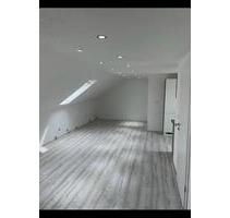 2-Zi.-DG-Wohnung • ca. 60 m² • Einbauküche - Alfdorf