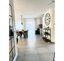 Eigentumswohnung - 1.400,00 EUR Kaltmiete, ca.  93,00 m² in Oberboihingen (PLZ: 72644)
