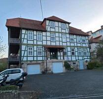 ehemaliges Bauerhaus mit Scheune im Ortskern von Guxhagen