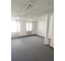 Stadtplatz Mühldorf: Büro-Praxis-WG – Zimmer 26–42 m² - All-In - Mühldorf am Inn