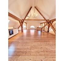 2-Zimmer-Altbauwohnung in Willebadessen-Peckelsheim zu vermieten.