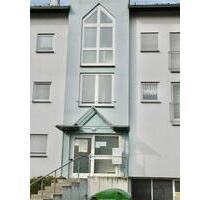 Kaufpreis: 6.480 € = 4,5 % - 1 ZW 30m² 1.OG + TG in Ludwigsburg