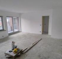 Renovierte 4 Zimmer Wohnung inkl. Garten und Balkon - Bocholt