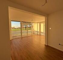 Lichtdurchflutete 2,5 Zimmer Wohnung in Top Wiehler Ortsteil