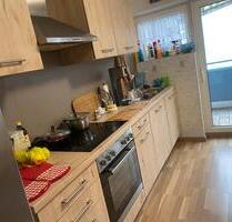 Sehr schöne helle Wohnung mit EBK und Balkon in Pirmasens