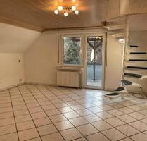 Schöne 2-Raum- Maisonett- Wohnung EBK und Balkon in Engelskirchen