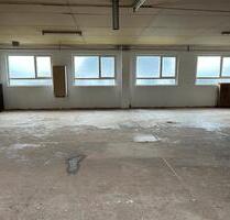 Lagerhalle 134 m2 - 600,00 EUR Kaltmiete, ca.  134,00 m² in Wetter (Hessen) (PLZ: 35083)