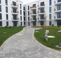 Hochwertige 2-Zimmer-Wohnung mit Fußbodenheizung, Fahrstuhl, Einbauküche, Duschbad und Balkon - Kritzmow