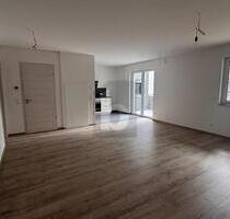 ZENTRAL, ERSTBEZUG, TOP MODERN - 960,00 EUR Kaltmiete, ca.  64,00 m² in Schwäbisch Hall (PLZ: 74523)