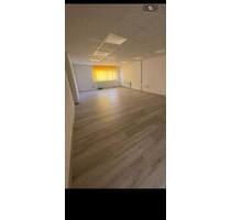 Gewerbe Fläche zu Vermieten in August-Röbling Str.28 ,Erfurt