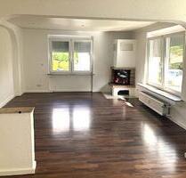 Großzügige 4 - Zimmer - Wohnung mit Balkon und Gartennutzung in bevorzugter Wohnlage - Kassel Harleshausen