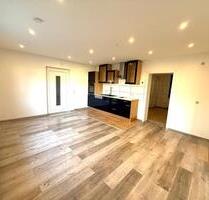 Tolle Wohnung mit Garten - 790,00 EUR Kaltmiete, in Seubersdorf in der Oberpfalz (PLZ: 92358)