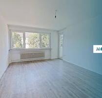 **Platz für die ganze Familie: Große 4-Zimmer-Wohnung mit Balkon** - Paderborn