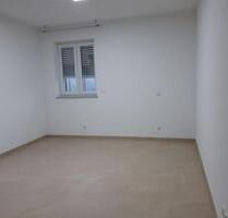 Wohn und Büroräume Lagerräume an selbständige Unternehmen - Wiesbaden Mainz-Kostheim