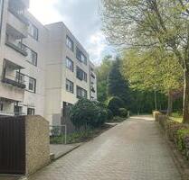 Hildesheim-Neuhof, 3 Zimmer mit 2 Balkonen am Waldrand