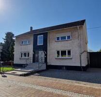 Großzügige 5,5-Zimmer Wohnung mit Terasse und Garage in Gensingen