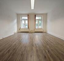 2-Zimmer Erdgeschosswohnung in Gera Zentrum mit Einbauküche und Gäste WC