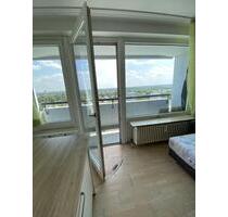 Möbliert & Einzugsbereit! 1-Zimmer-Wohnung im 16. Stock mit Top-Aussicht! - München Thalkirchen-Obersendling-Forstenried-Fürstenried-S